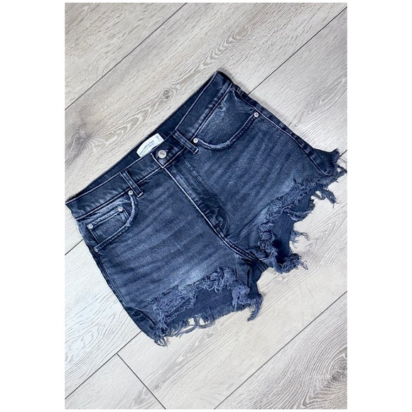 Abercrombie & Fitch Pants - Abercrombie & Fitch Distressed The Mom High Rise Short Gray Wash